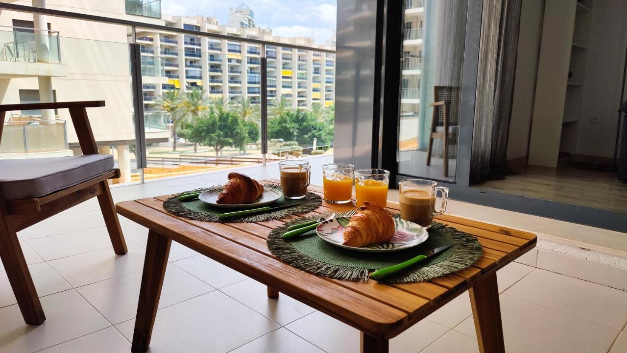 Cala Alta Sun&Beach Apartaments 칼라 데 피네스트라트 외부 사진