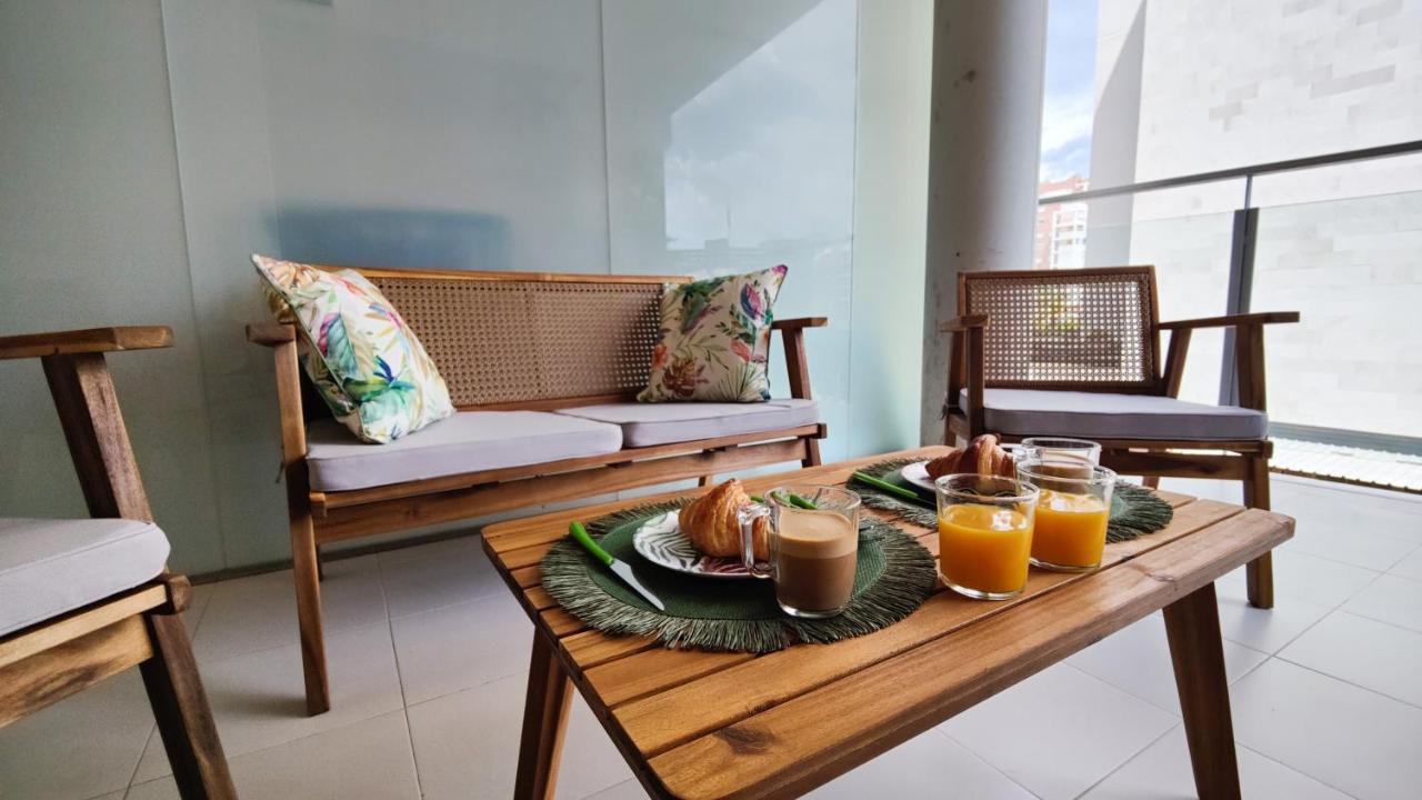 Cala Alta Sun&Beach Apartaments 칼라 데 피네스트라트 외부 사진